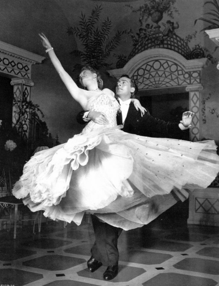Anna Neagle