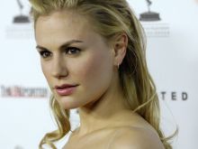 Anna Paquin photo