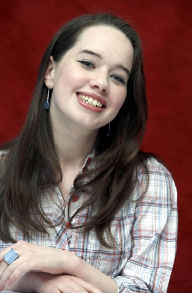 Anna Popplewell