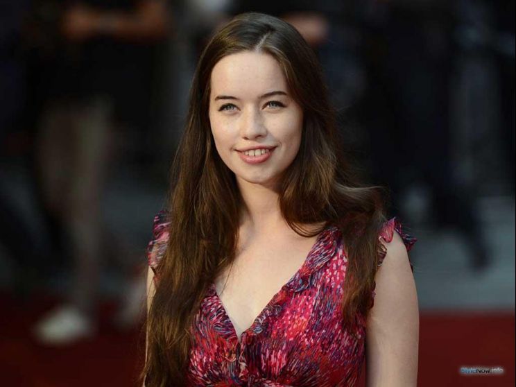 Anna Popplewell