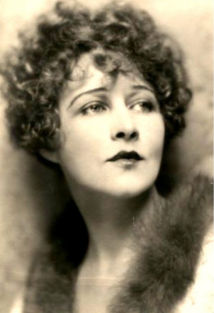 Anna Q. Nilsson