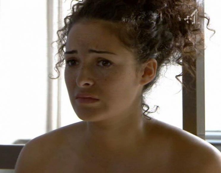 Anna Shaffer