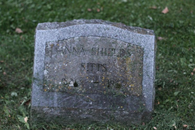 Anna Shields