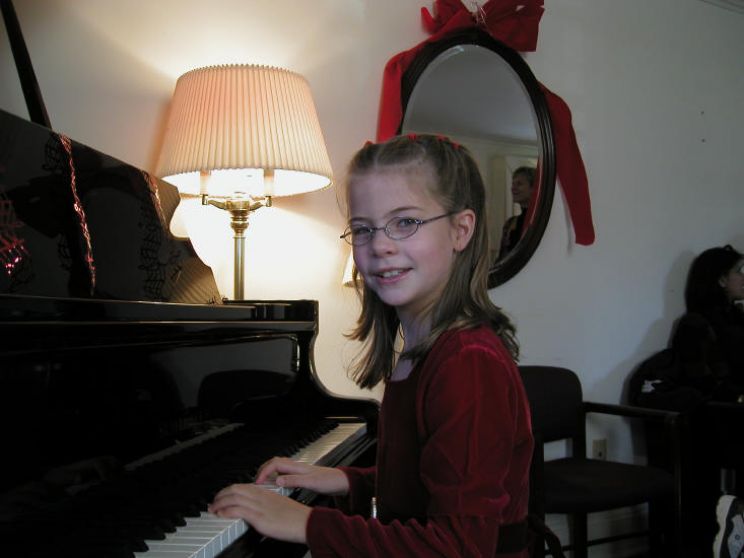 Anna Shields