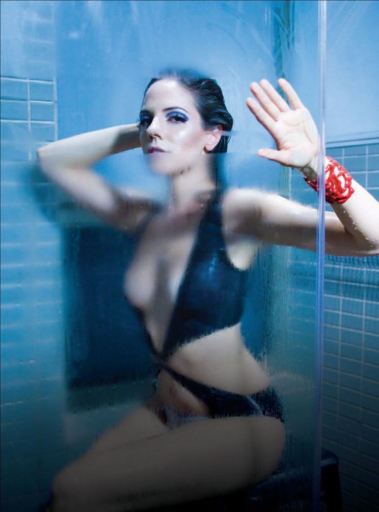 Anna Silk