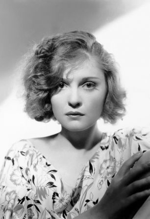 Anna Sten