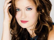 Anna Wood