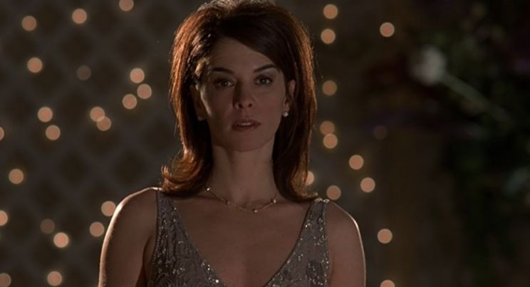 Annabella Sciorra
