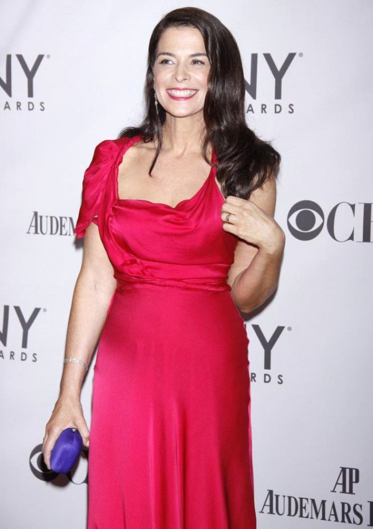 Annabella Sciorra
