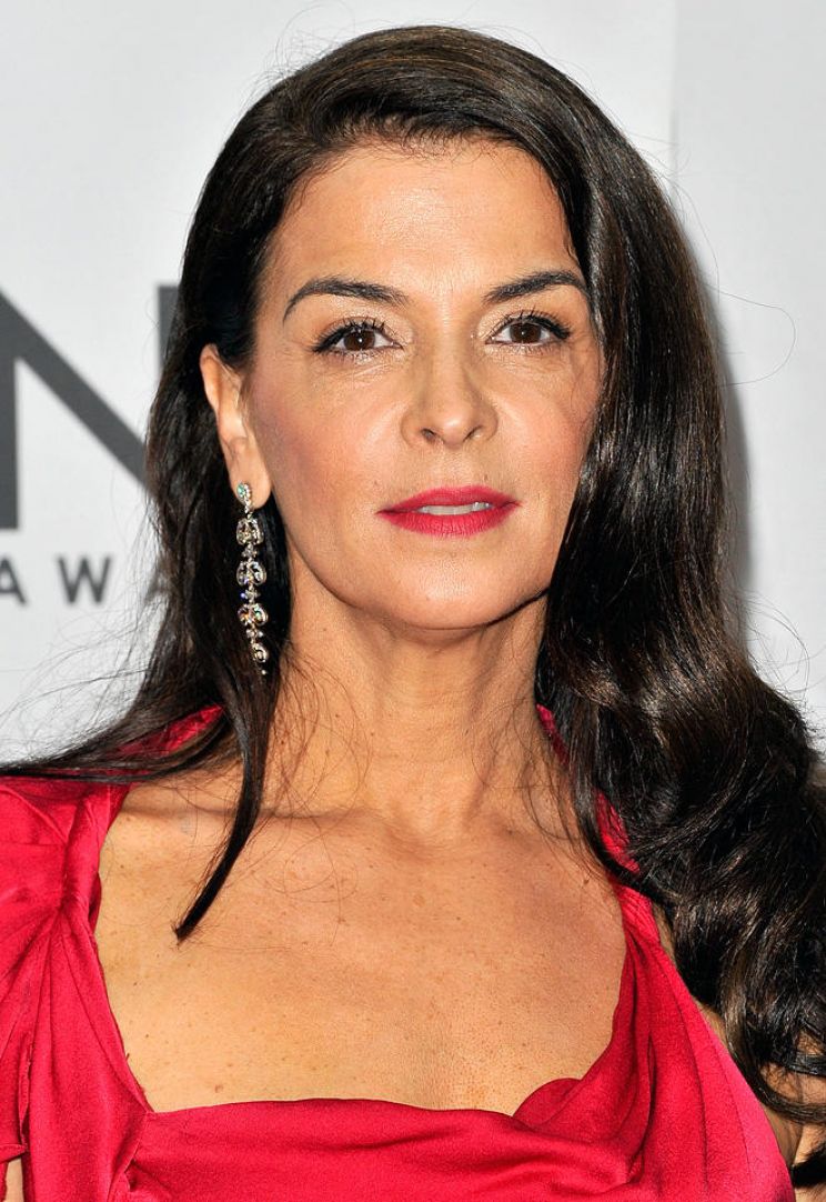 Annabella Sciorra