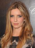 Annabelle Wallis