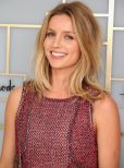 Annabelle Wallis