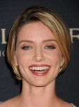 Annabelle Wallis