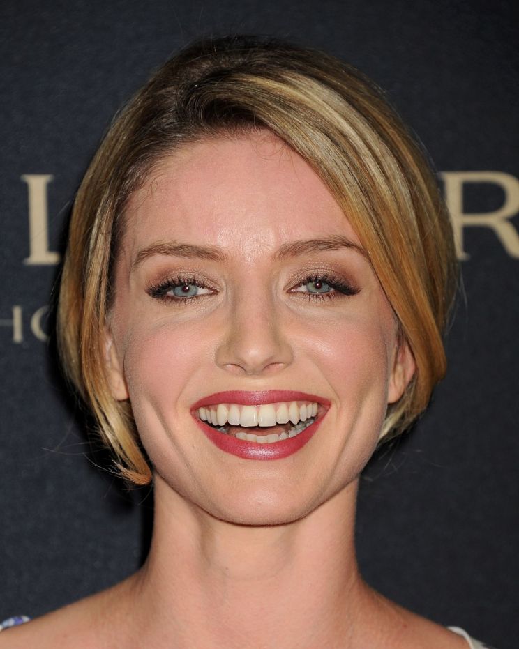 Annabelle Wallis