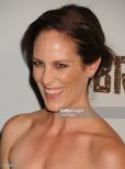 Annabeth Gish