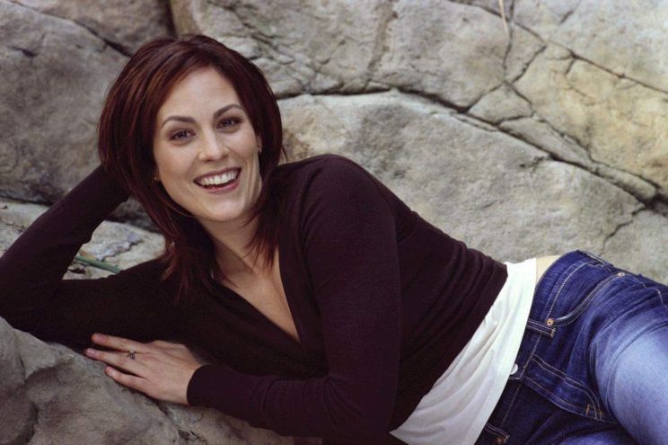 Annabeth Gish