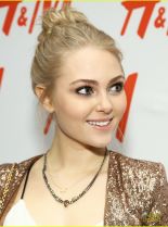 AnnaSophia Robb #20440 picture (Portrait Medium)