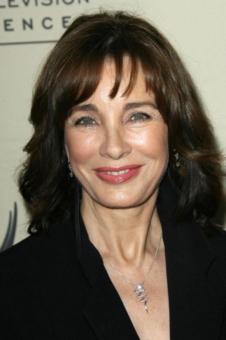 Anne Archer