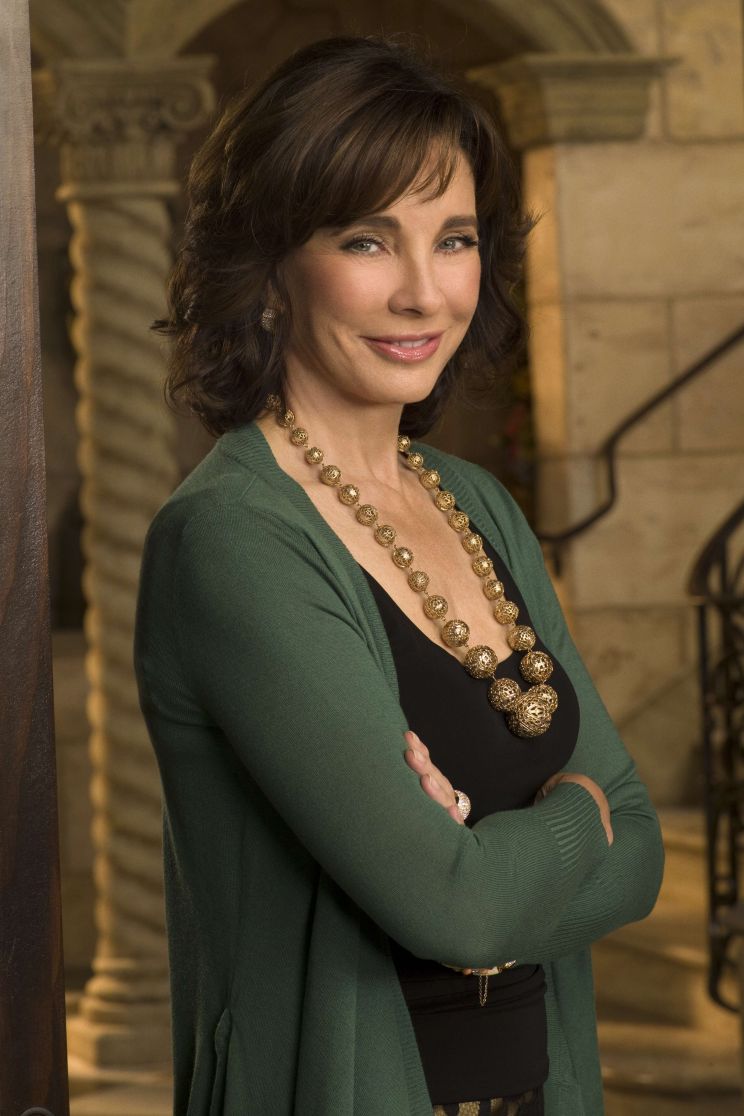 Anne Archer