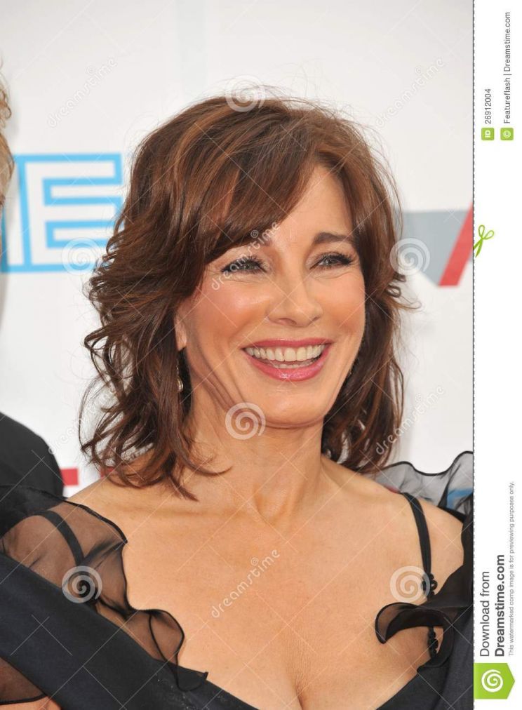 Anne Archer