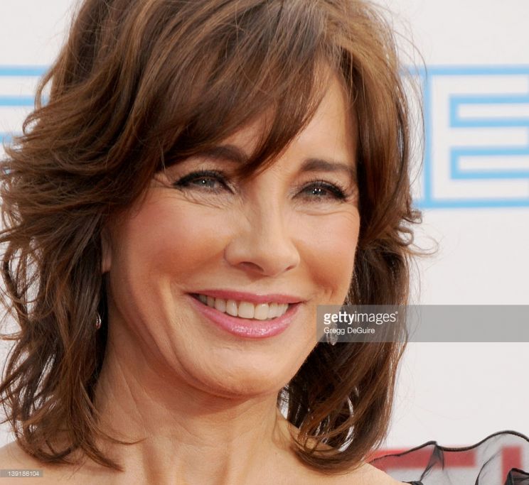 Anne Archer