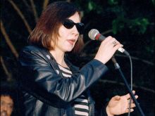 Anne Barton