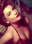 Anne Baxter