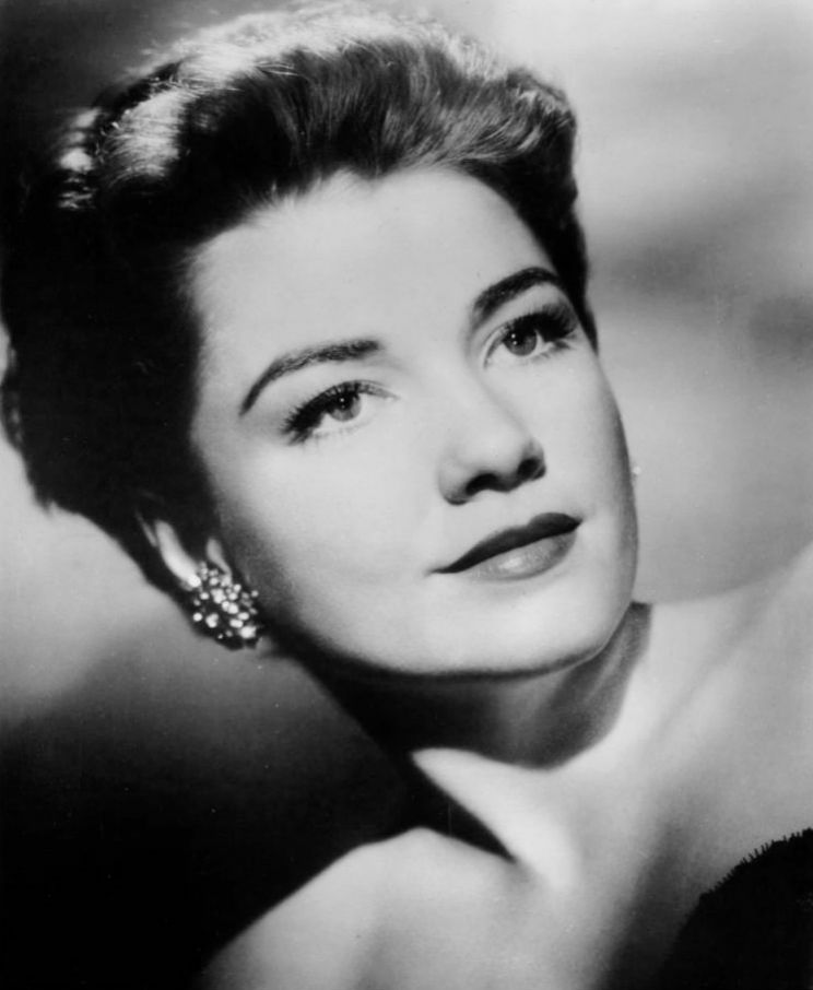 Anne Baxter