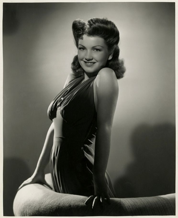 Anne Baxter