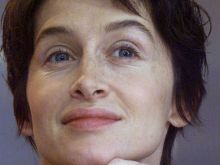 Anne Brochet