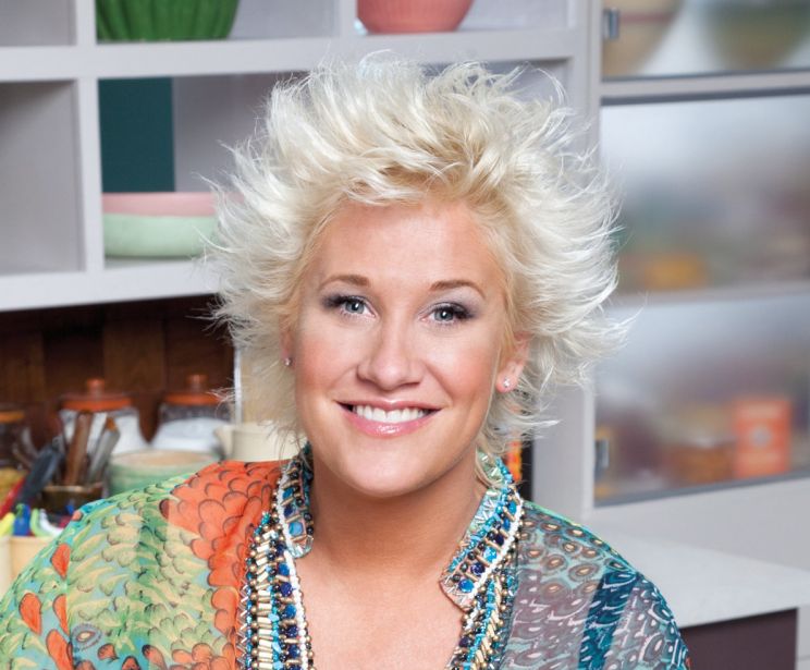 Anne Burrell