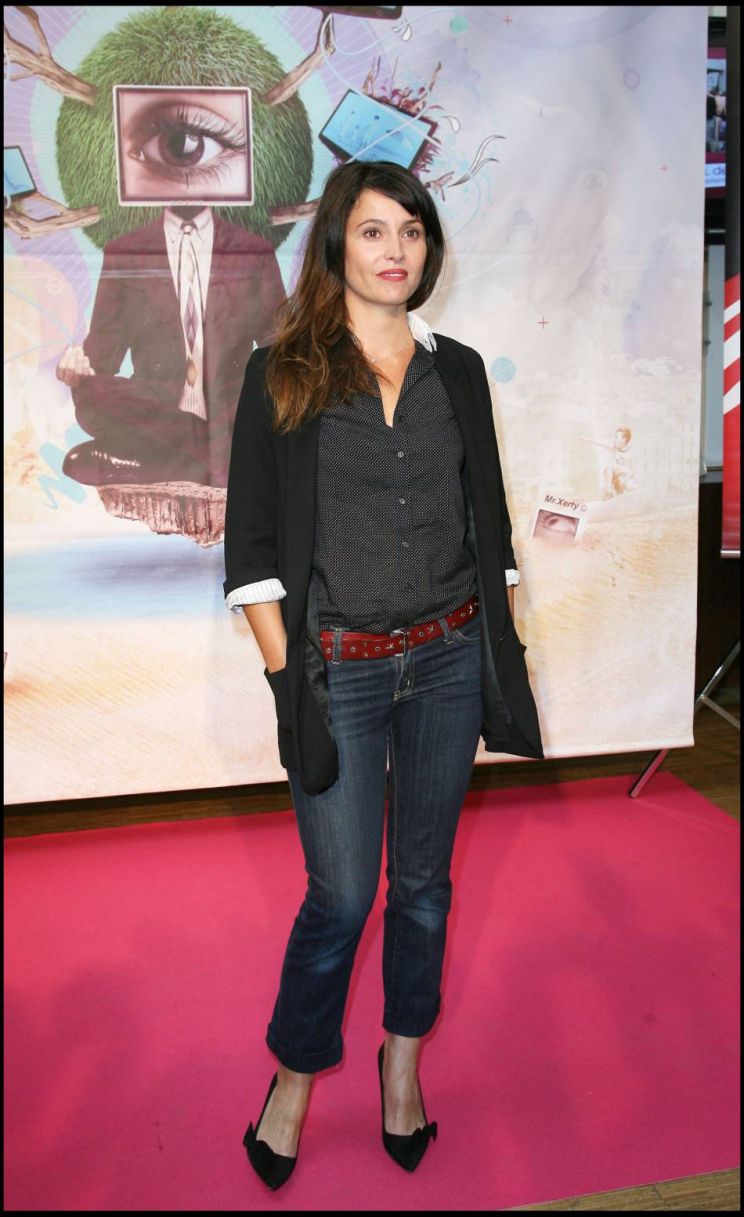 Anne Charrier