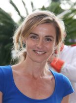 Anne Consigny #829376 picture (Portrait Medium)