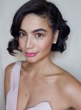 Anne Curtis