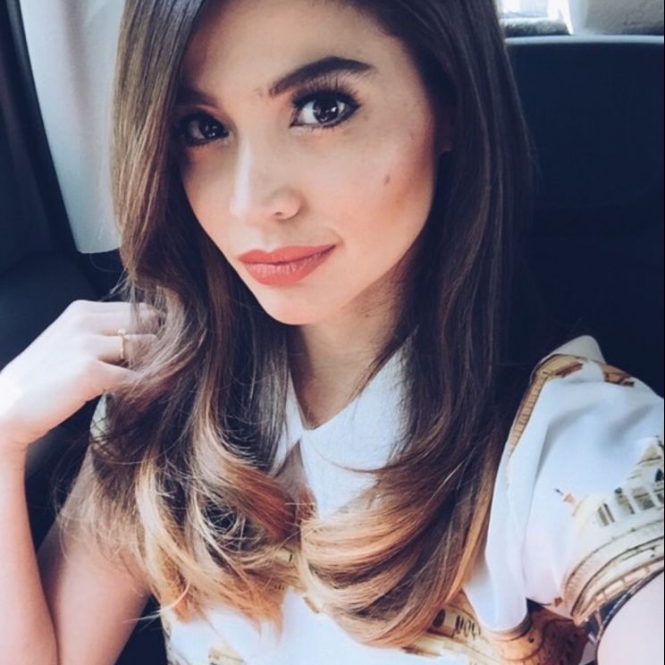 Anne Curtis