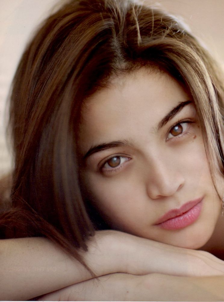 Anne Curtis