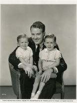 Anne Gwynne photo