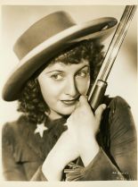 Anne Gwynne photo