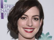 Anne Hathaway