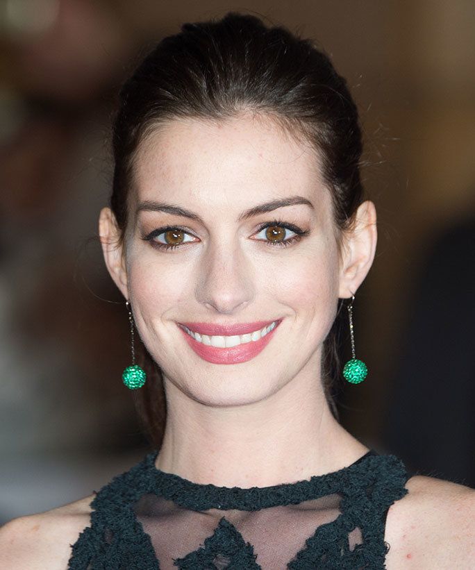 Pictures of Anne Hathaway