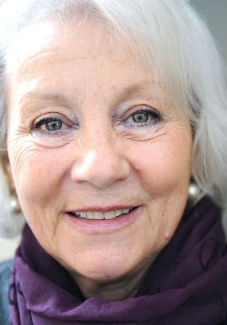 Pictures of Anne Kidd