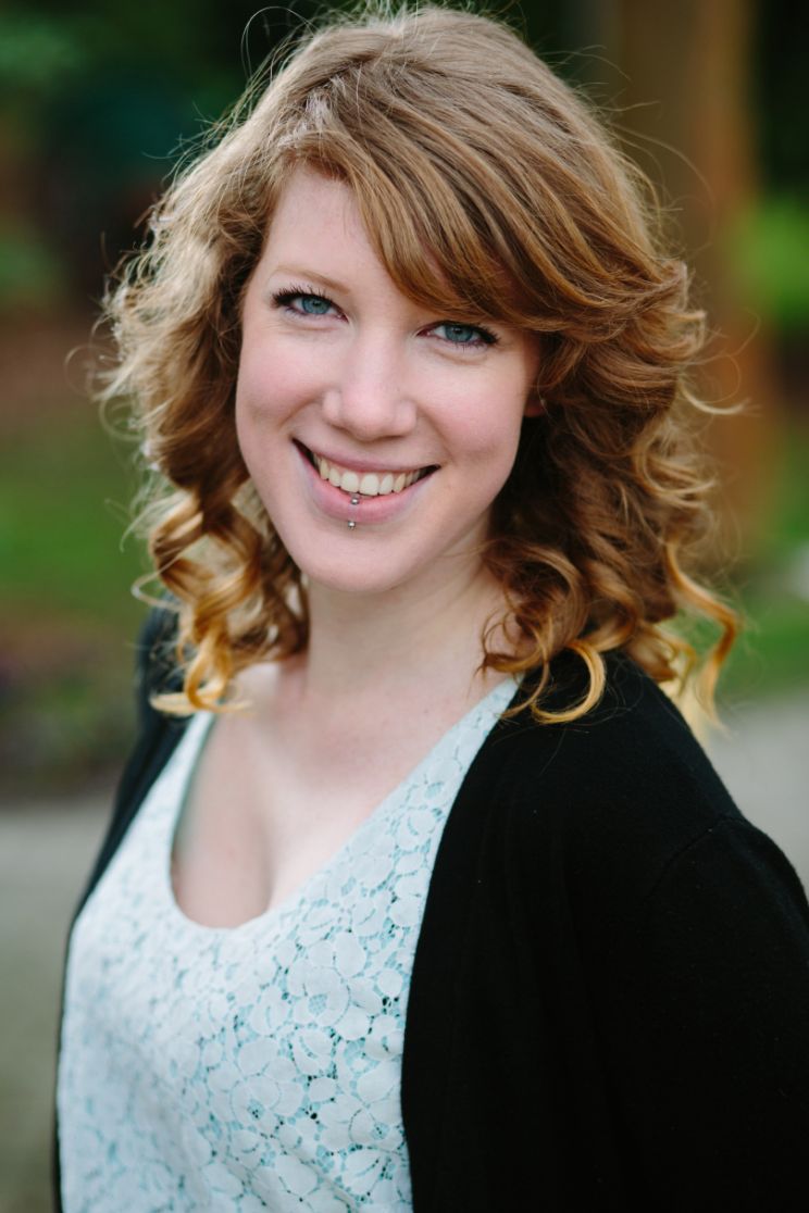 Anne Nelson