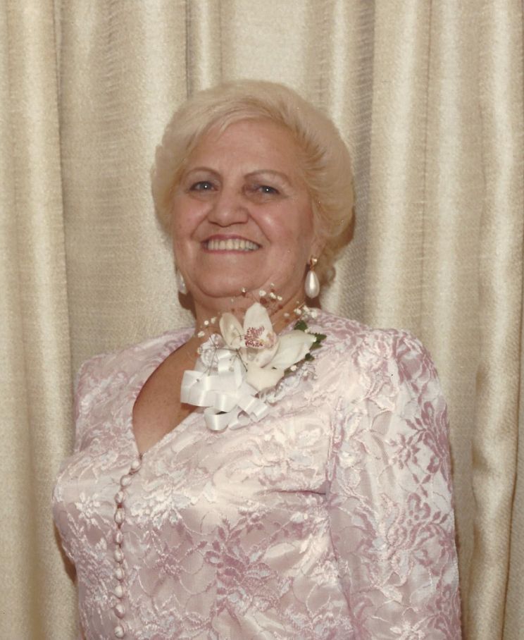 Anne Revere