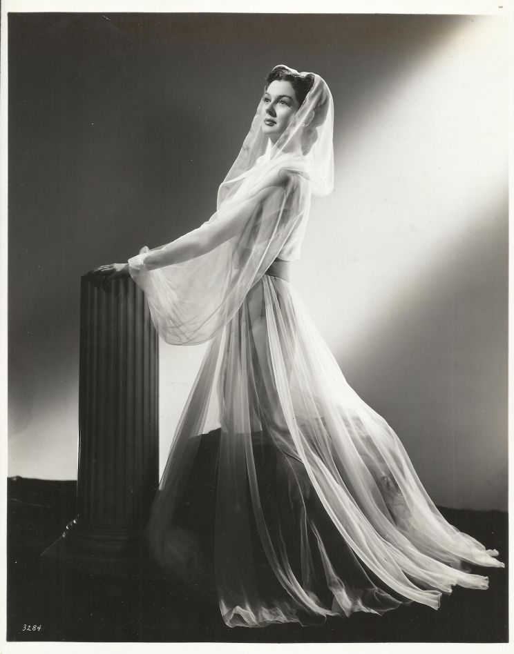 Anne Revere