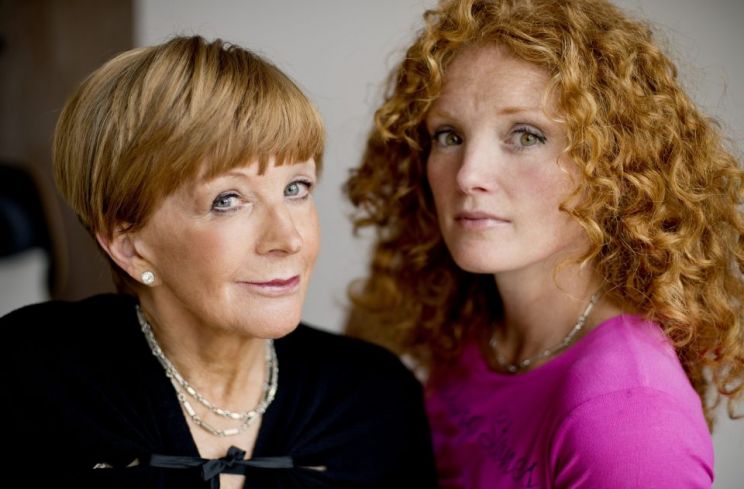 Anne Robinson