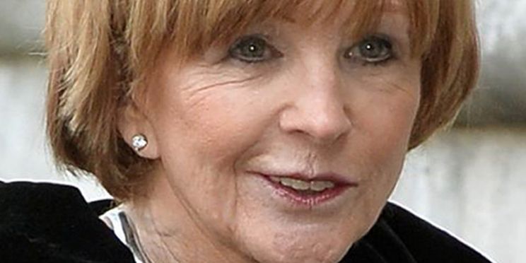 Anne Robinson