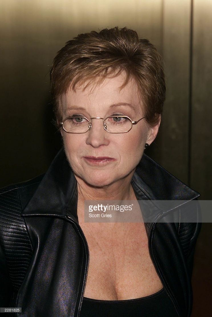 Anne Robinson