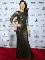 Annet Mahendru #42656 picture (Portrait Medium)