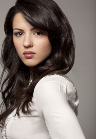 Annet Mahendru