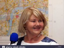 Annette Badland